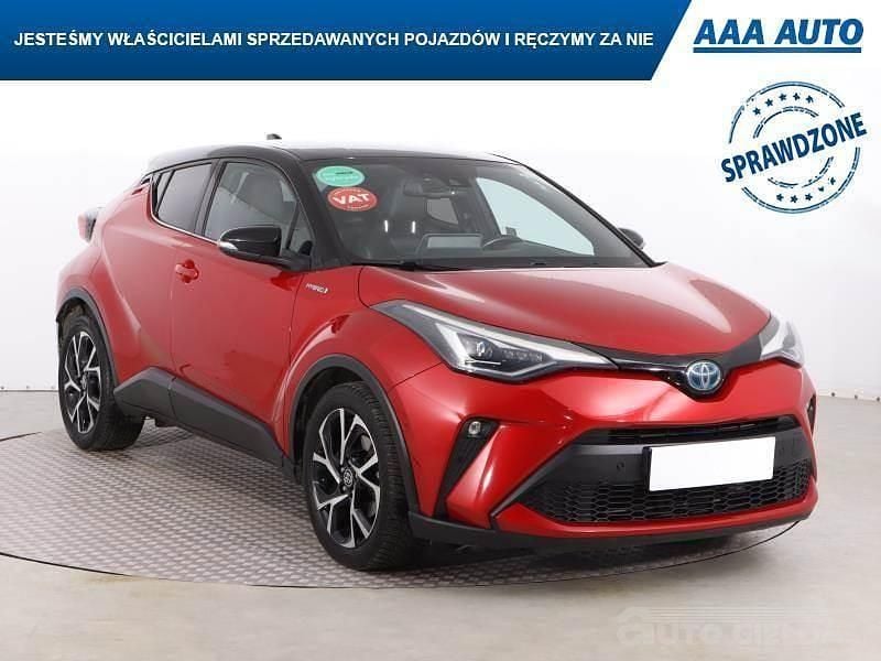 Używany Toyota C-HR 184 KM (135 kW) 2020 Czerwony SUV