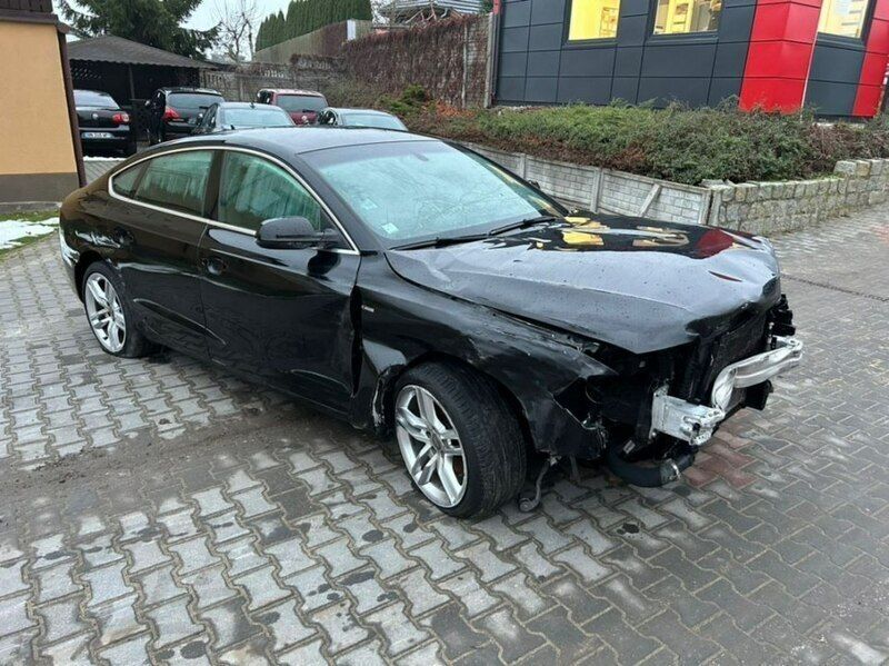 Czarny Używany 2013 Audi A5 S-Line Coupe | 18 900 zł - Obraz 1/4