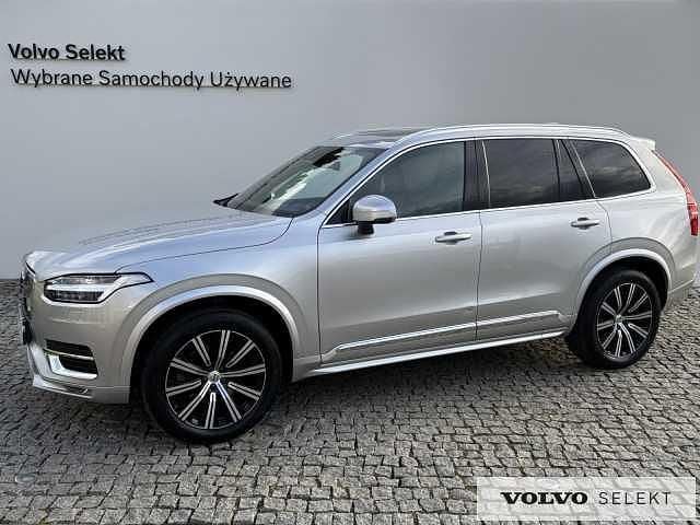 Srebrny Używany 2022 Volvo XC90 SUV | 209 900 zł - Obraz 1/3