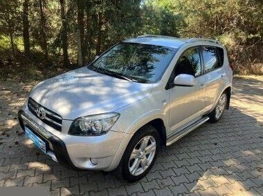 Używany 2009 Toyota RAV4 SUV | 29 900 zł - Obraz 1/4