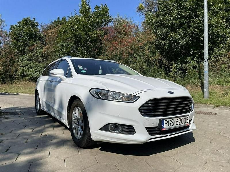 Biały Używany 2016 Ford Mondeo Kombi | 51 999 zł (Drogi) - Obraz 1/4
