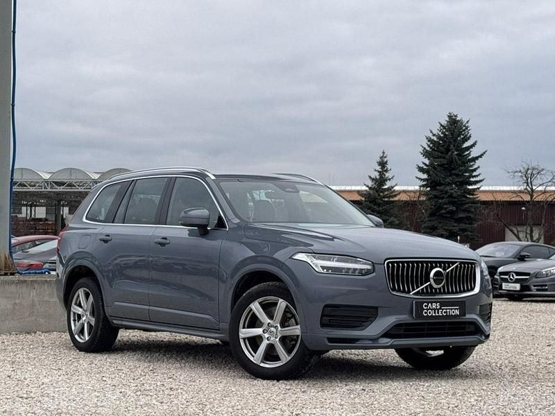 Używany Volvo XC90 235 KM (172 kW) 2023 Niebieski jasny SUV