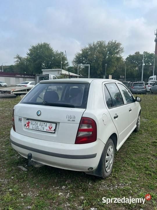 Używany Skoda Fabia 2002 Biały Hatchback