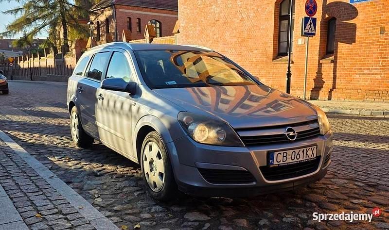 Szary Używany 2005 Opel Astra Kombi | 2999 zł (Dobra cena) - Obraz 1/4