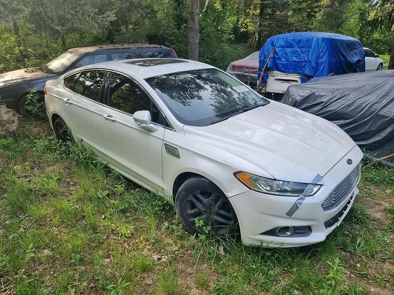 Biały Używany 2013 Ford Fusion Sedan/Limuzyna | 9000 zł - Obraz 1/4