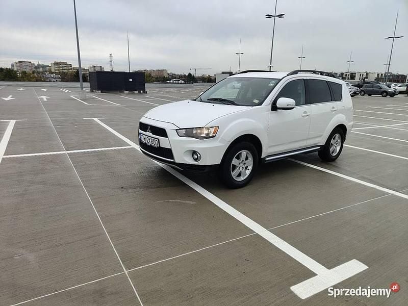 Używany Mitsubishi Outlander 2010 Biały SUV