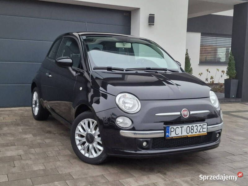 Czarny (metalik) Używany 2015 Fiat 500 Lounge Hatchback | 29 900 zł (Dobra cena) - Obraz 1/4
