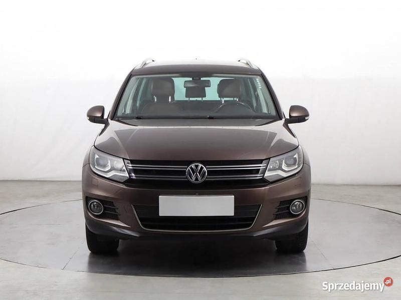 Brązowy Używany 2012 VW Tiguan SUV | 34 999 zł (Uczciwa cena) - Obraz 1/4