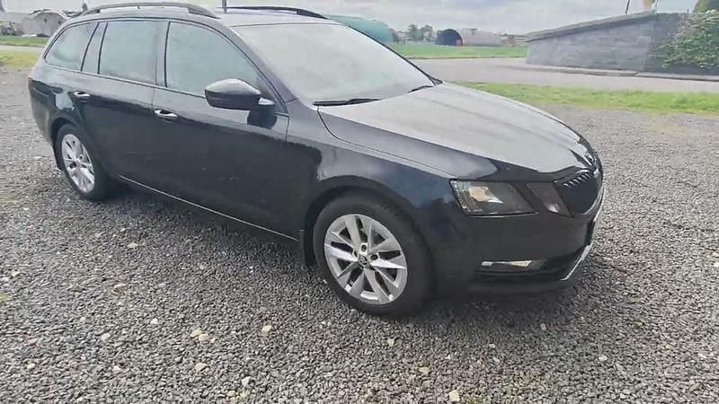 Czarny Używany 2020 Skoda Octavia Kombi | 58 000 zł (Uczciwa cena) - Obraz 1/4