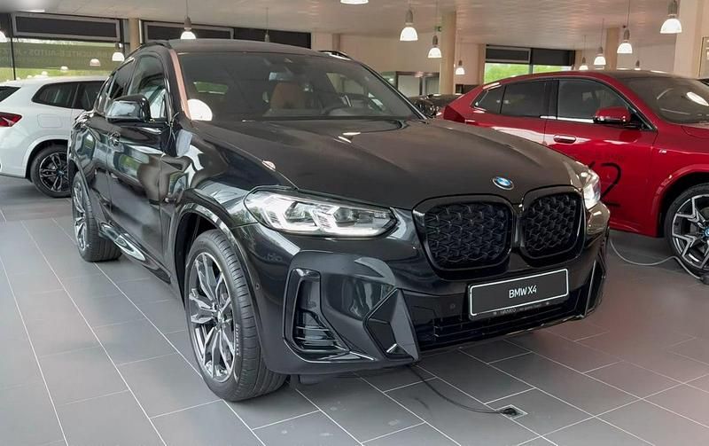 Czarny Nowe 2025 BMW X4 SUV | 284 272 zł - Obraz 1/4