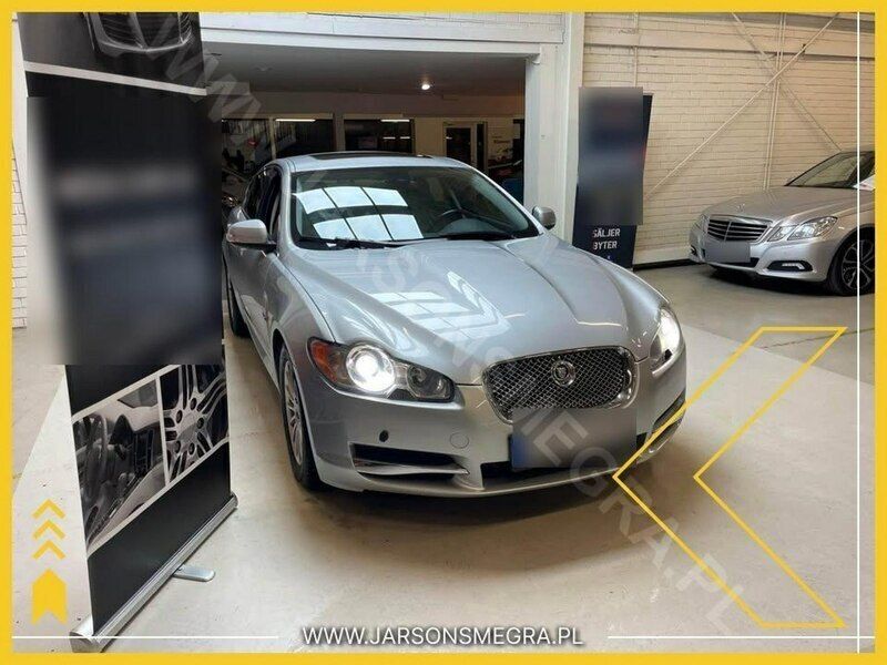 Używany Jaguar XF 207 KM (152 kW) 2009 Szary Sedan/Limuzyna