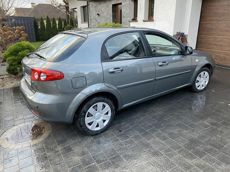 Używany Chevrolet Lacetti 2010 Szary Hatchback