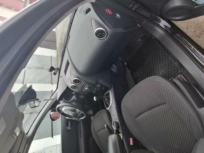 Używany Nissan Qashqai 2008 Czarny SUV