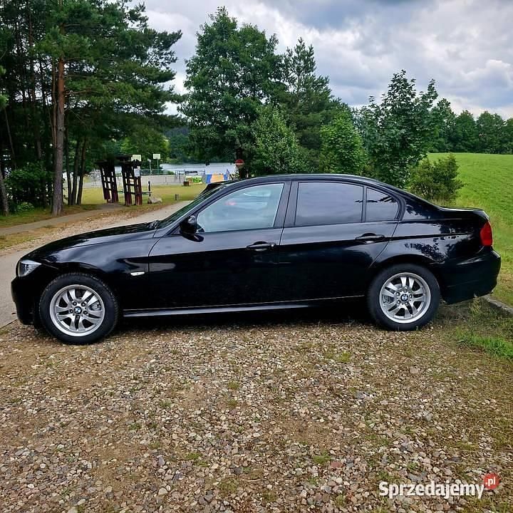 Używany 2011 BMW 320 | 22 000 zł - Obraz 1/4