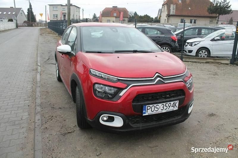 Używany Citroën C3 83 KM (61 kW) 2023 Czerwony Hatchback