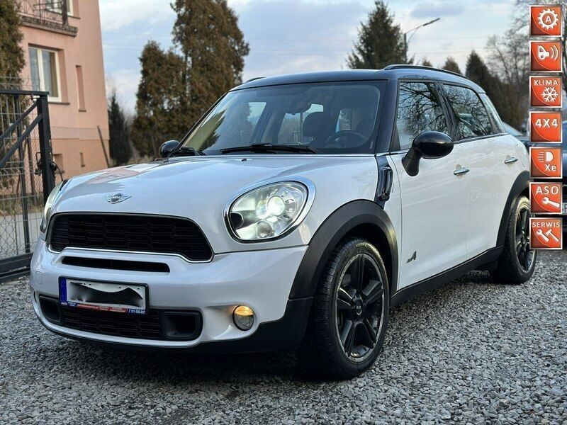 Biały (metalik) Używany 2012 Mini Countryman SUV | 48 700 zł (Uczciwa cena) - Obraz 1/4