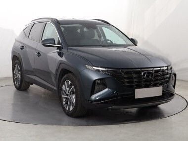 Szary Używany 2023 Hyundai Tucson SUV | 104 999 zł (Uczciwa cena) - Obraz 1/4