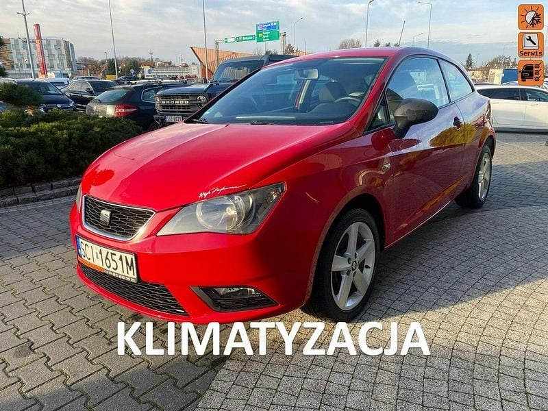Czerwony Używany 2013 Seat Ibiza Hatchback | 16 900 zł (Dobra cena) - Obraz 1/4