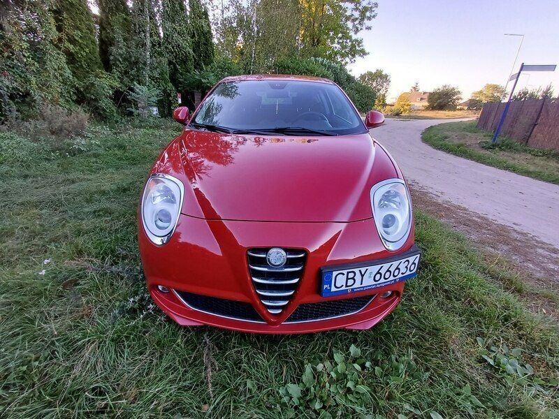 Używany Alfa Romeo MiTo 120 KM (88 kW) 2009 Czerwony Hatchback