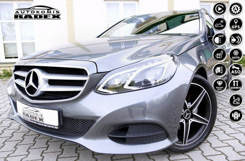 Grafitowy Używany 2015 Mercedes E220 AMG Kombi | 79 999 zł (Super Cena) - Obraz 1/4