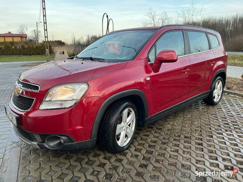 Bordowy Używany 2012 Chevrolet Orlando LTZ SUV | 24 000 zł (Uczciwa cena) - Obraz 1/4