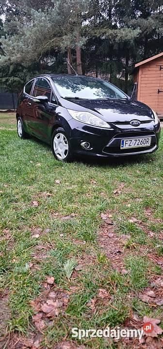 Czarny Używany 2009 Ford Fiesta | 13 900 zł (Uczciwa cena) - Obraz 1/4