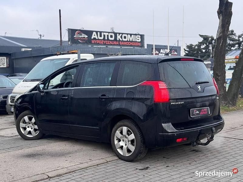 Używany 2013 Peugeot 5008 | 17 900 zł - Obraz 1/4