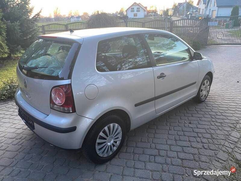 Używany VW Polo 2007 Srebrny Hatchback