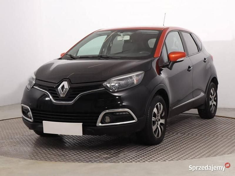 Używany Renault Captur 2016 Czarny SUV