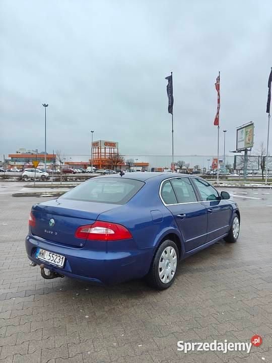Używany Skoda Superb 2010 Niebieski Sedan/Limuzyna