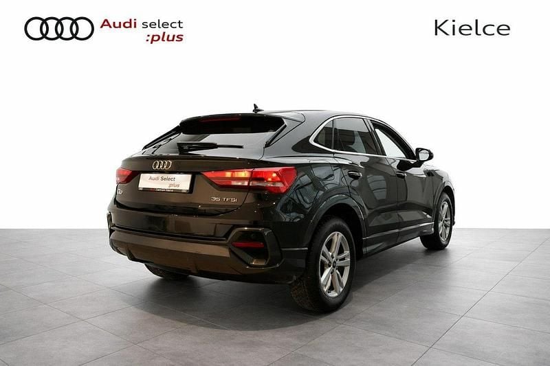 Używany Audi Q3 Sportback 150 KM (110 kW) 2023 Czarny SUV