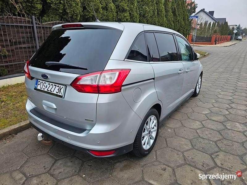 Używany Ford Grand C-Max Titanium 150 KM (110 kW) 2018 Srebrny Minivan
