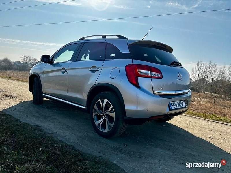 Używany Citroën C4 Aircross 150 KM (110 kW) 2012 Srebrny SUV