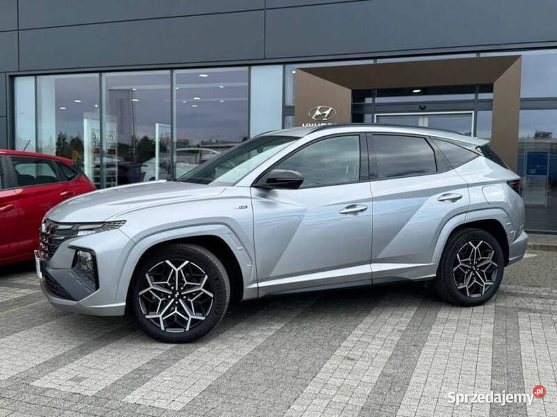 Srebrny Używany 2023 Hyundai Tucson N Line SUV | 154 900 zł (Drogi) - Obraz 1/4