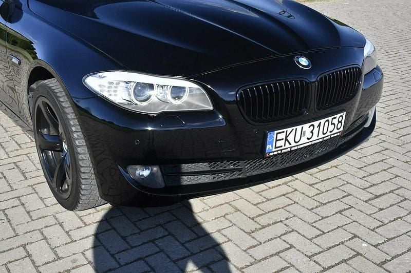 Używany BMW 525 204 KM (150 kW) 2011 Czarny (metalik) Kombi