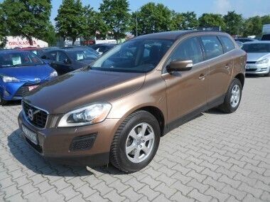 Złoty Używany 2011 Volvo XC60 SUV | 42 500 zł (Uczciwa cena) - Obraz 1/4