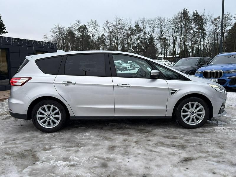 Używany Ford S-MAX S 150 KM (110 kW) 2021 Srebrny (metalik) Minivan