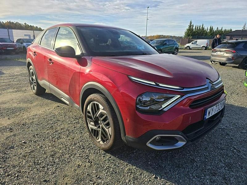 Czerwony Używany 2023 Citroën C4 SUV | 47 700 zł (Super Cena) - Obraz 1/4