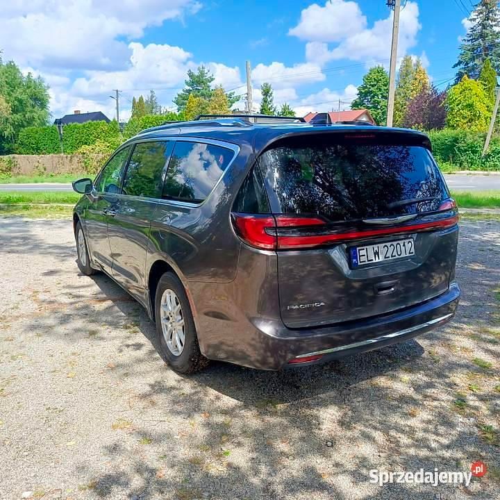 Używany Chrysler Pacifica 2021 Van
