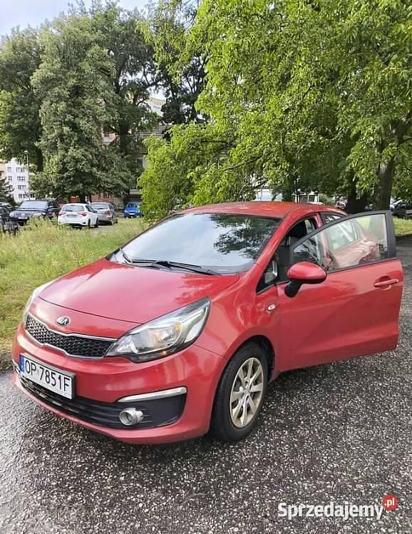 Używany Kia Rio 2015 Sedan/Limuzyna