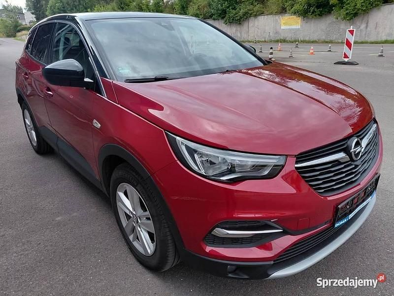 Używany Opel Grandland X Ultimate 177 KM (130 kW) 2019 Wiśniowy SUV