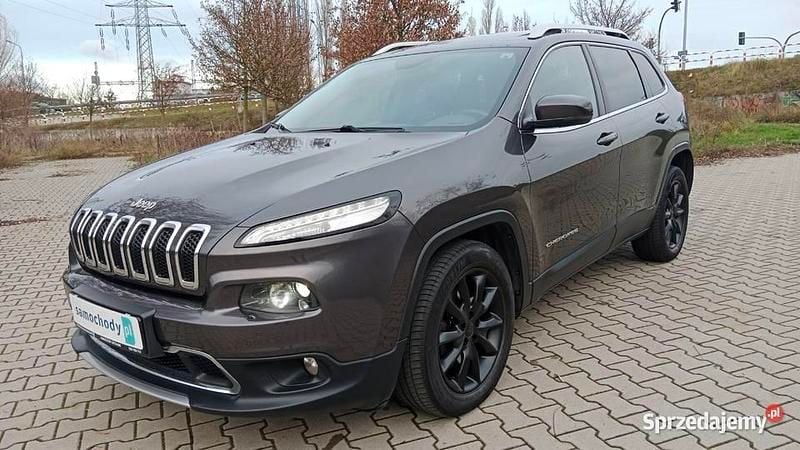 Szary Używany 2014 Jeep Cherokee Limited SUV | 43 900 zł (Uczciwa cena) - Obraz 1/4