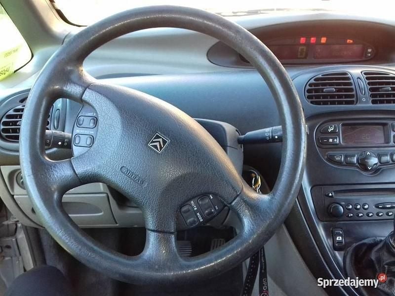 Używany Citroën Xsara 2001 Srebrny Minivan