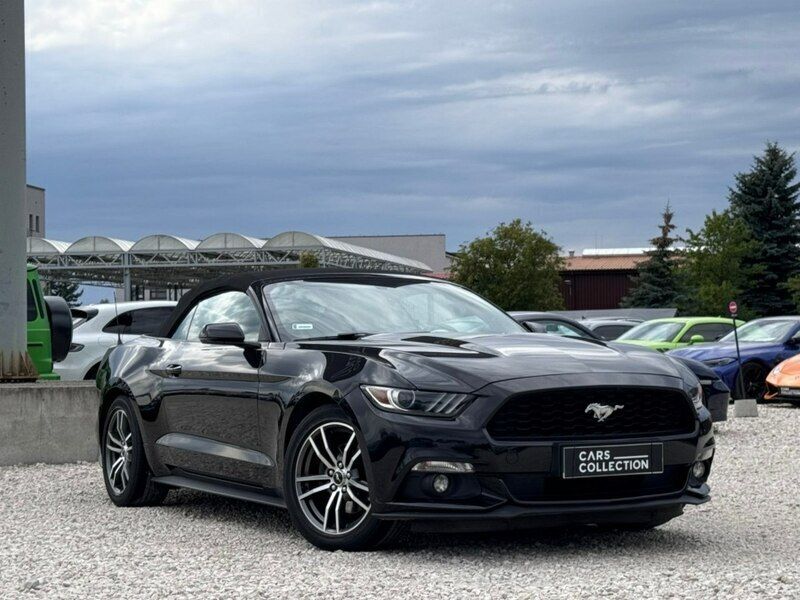 Czarny Używany 2017 Ford Mustang Kabriolet | 114 900 zł (Uczciwa cena) - Obraz 1/4