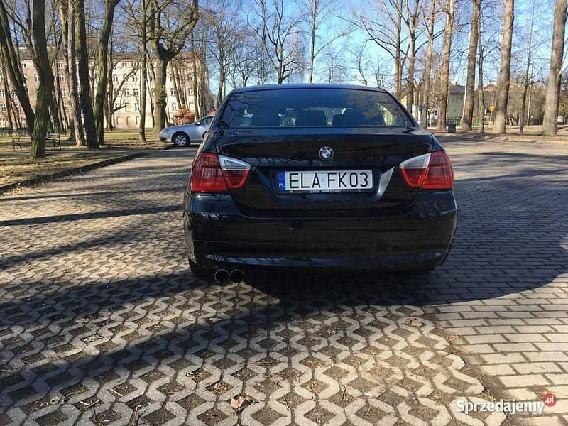 Używany BMW 330 2006