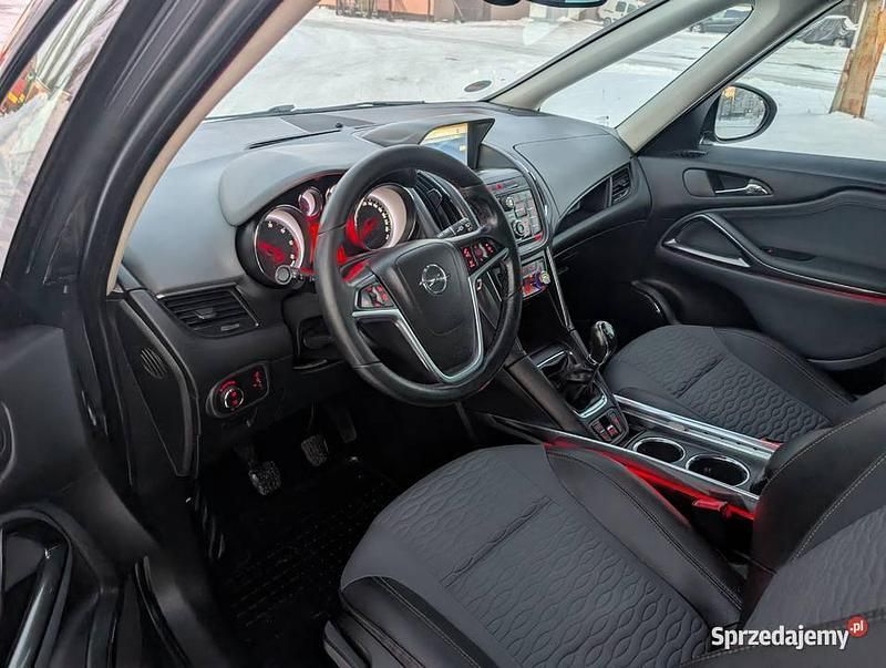 Używany Opel Zafira 2012 Minivan