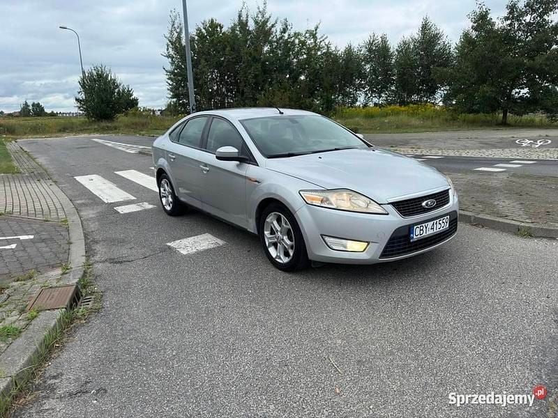 Srebrny Używany 2008 Ford Mondeo Sedan/Limuzyna | 11 890 zł (Uczciwa cena) - Obraz 1/4