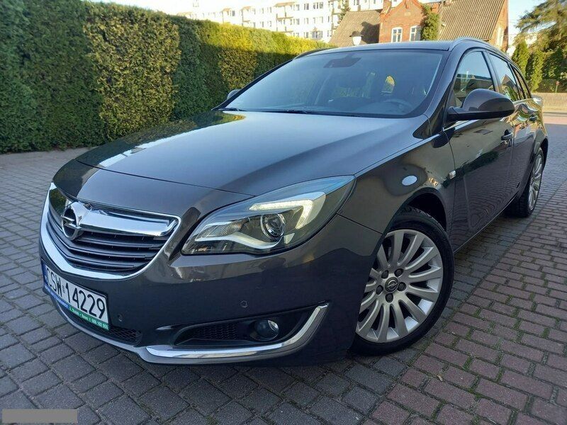 Szary Używany 2014 Opel Insignia Kombi | 34 900 zł (Uczciwa cena) - Obraz 1/4