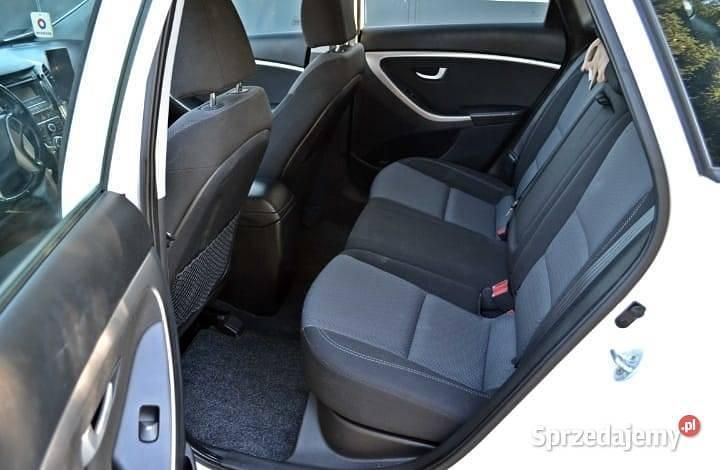 Używany Hyundai i30 2013 Biały Kombi