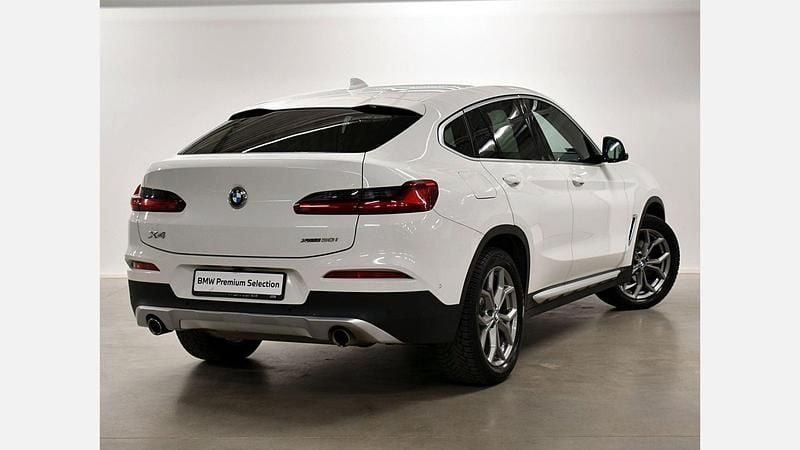 Używany BMW X4 xLine 252 KM (185 kW) 2020 Biel alpejska SUV
